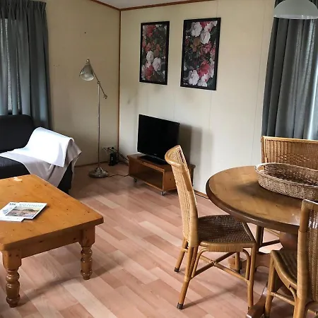 Snug Holiday In With Terrace